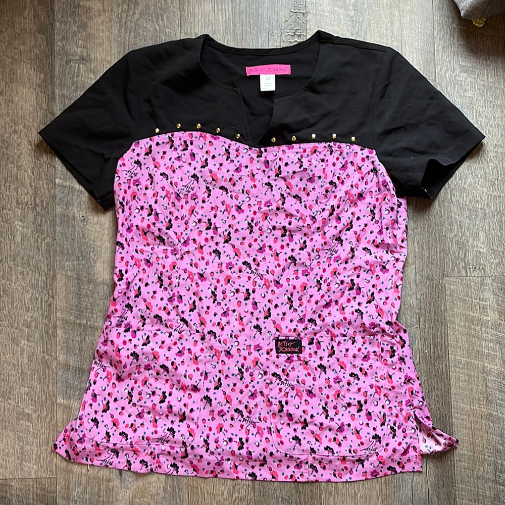 Betsey Johnson scrub top
